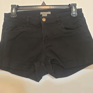 H&M Black Shorts Size 6